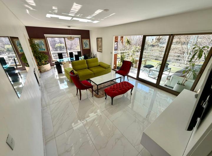 Departamento · 150m² · 4 Ambientes · 2 Cocheras