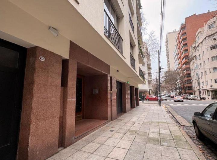 Departamento · 292m² · 5 Ambientes · 1 Cochera