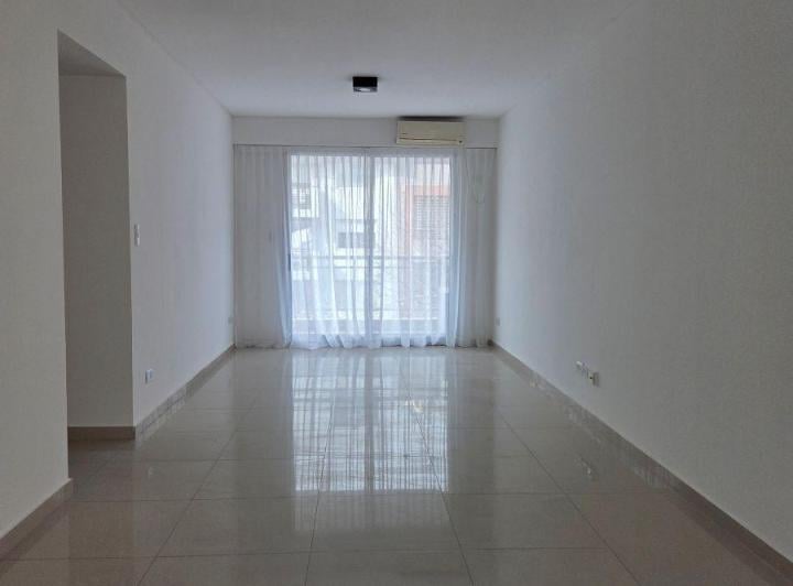 Departamento · 70m² · 3 Ambientes · 1 Cochera
