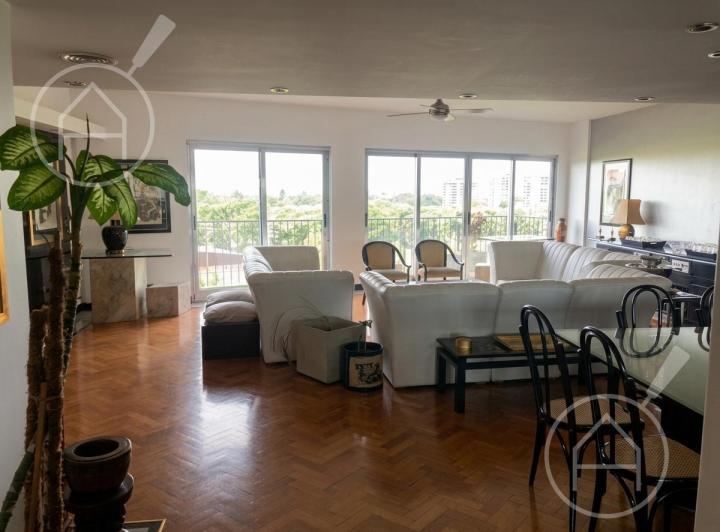 Departamento · 154m² · 5 Ambientes · 1 Cochera