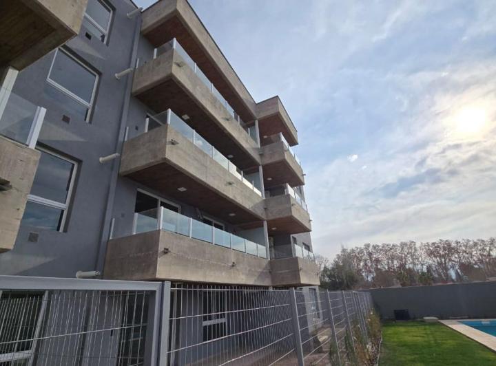 Departamento · 65m² · 3 Ambientes · 1 Cochera