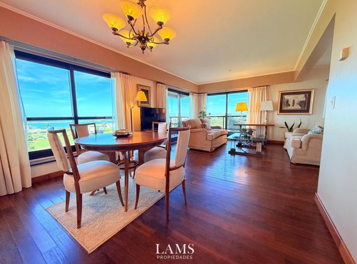 Departamento · 94m² · 3 Ambientes · 1 Cochera