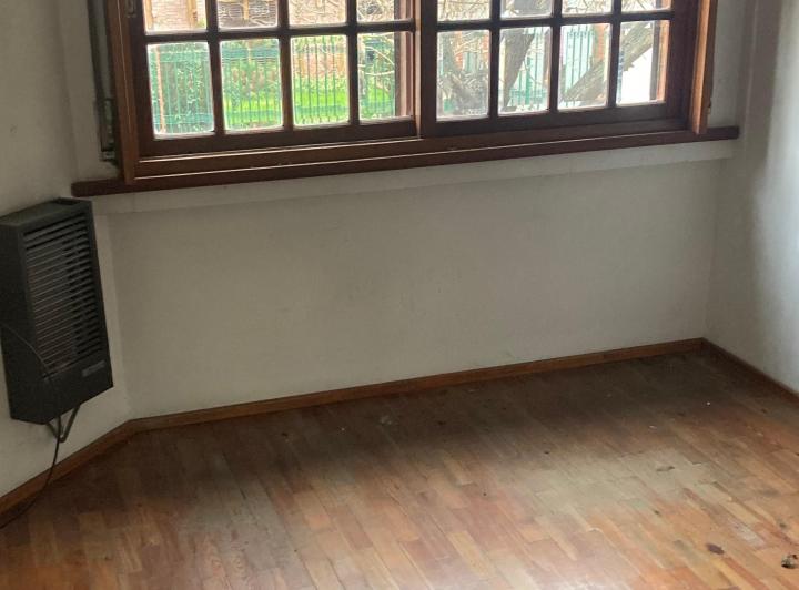 Departamento · 80m² · 5 Ambientes · 1 Cochera