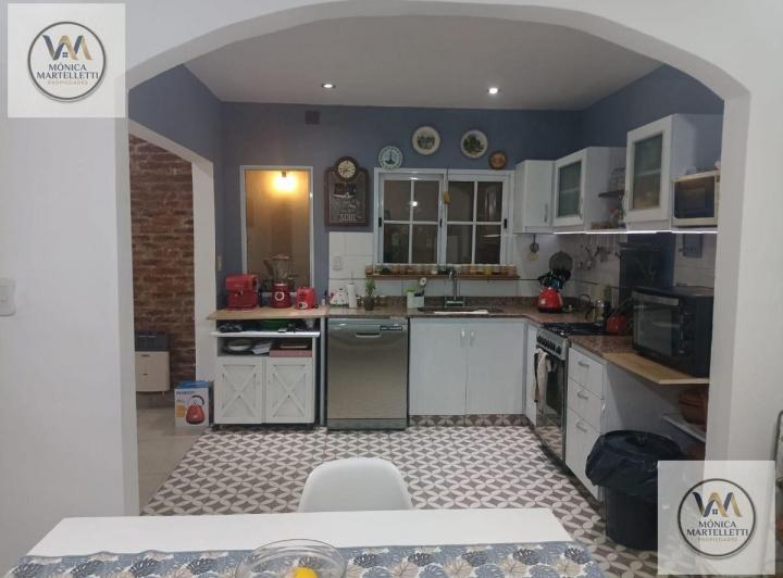 Casa · 147m² · 4 Ambientes · 1 Cochera