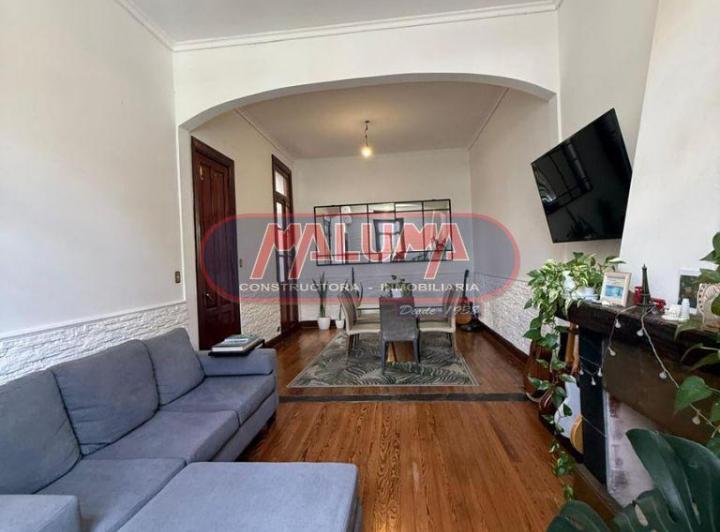 Casa · 126m² · 4 Ambientes · 1 Cochera