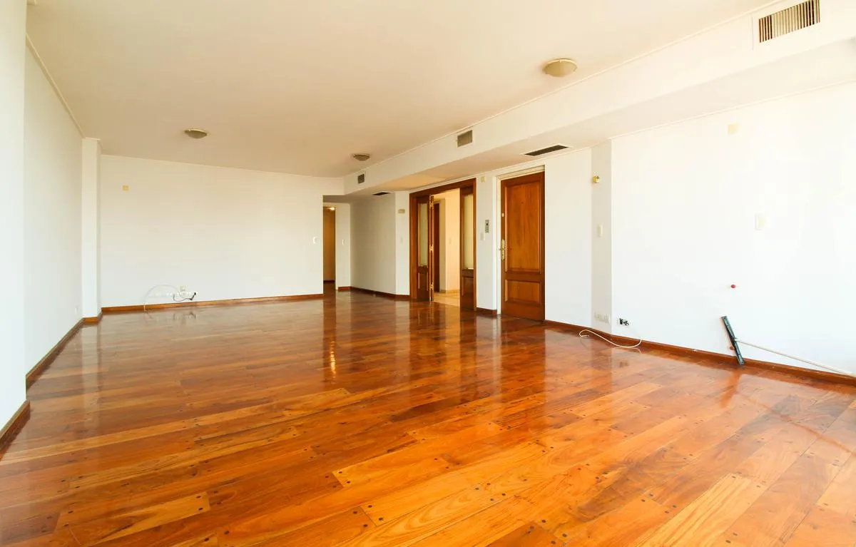Exclusivo Piso Completo | 3 Suites | Cochera | Av. Colón 885 Piso alto!!!!