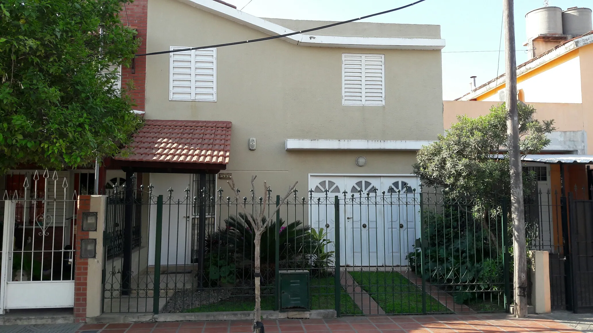 Excelente Duplex - 2 dorm + estudio - Frente Plaza y CPC