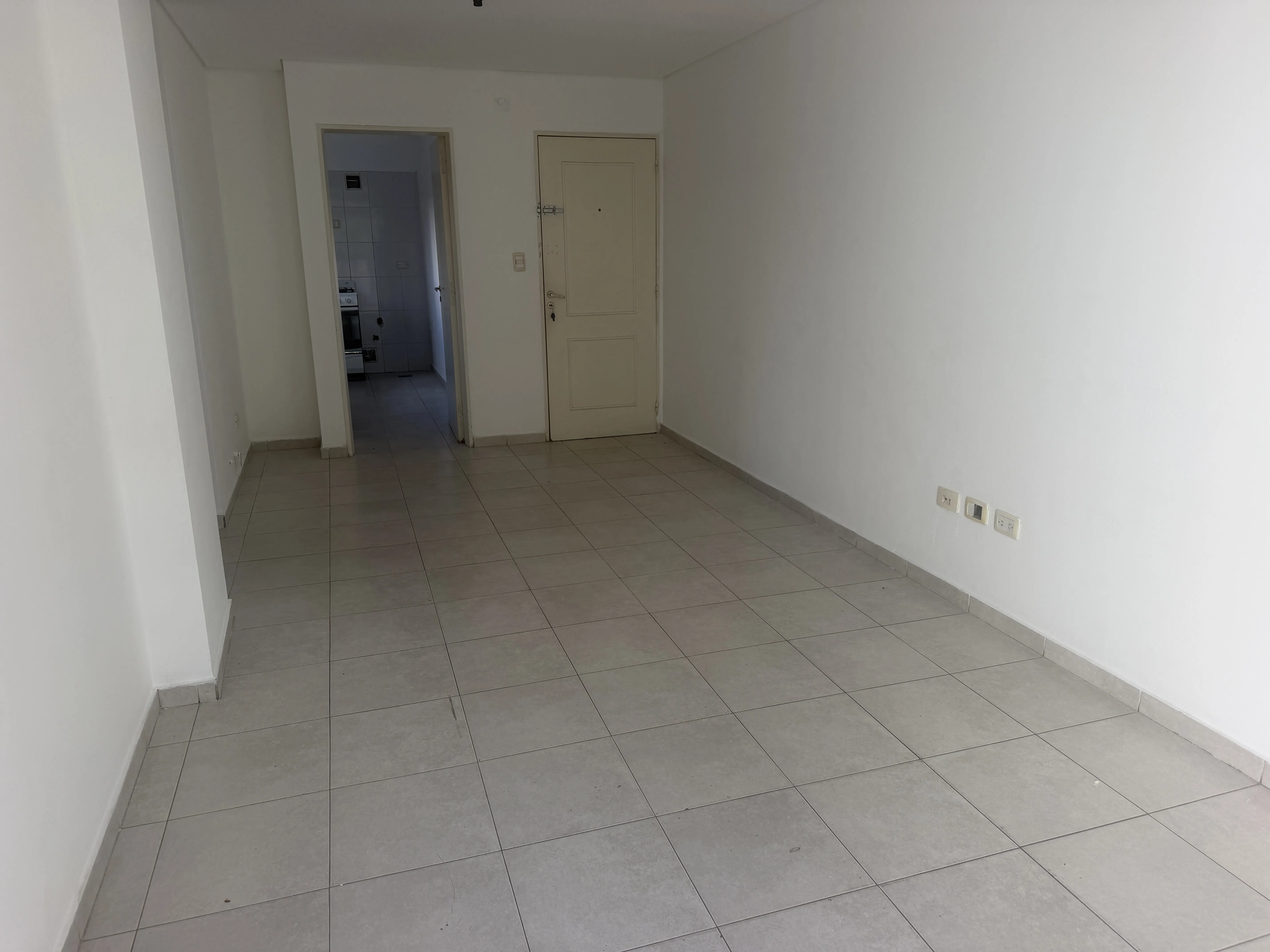 ALQUILO DEPARTAMENTO DE 2 DORMITORIOS C/BALCON. EXCELENTE UBICACION