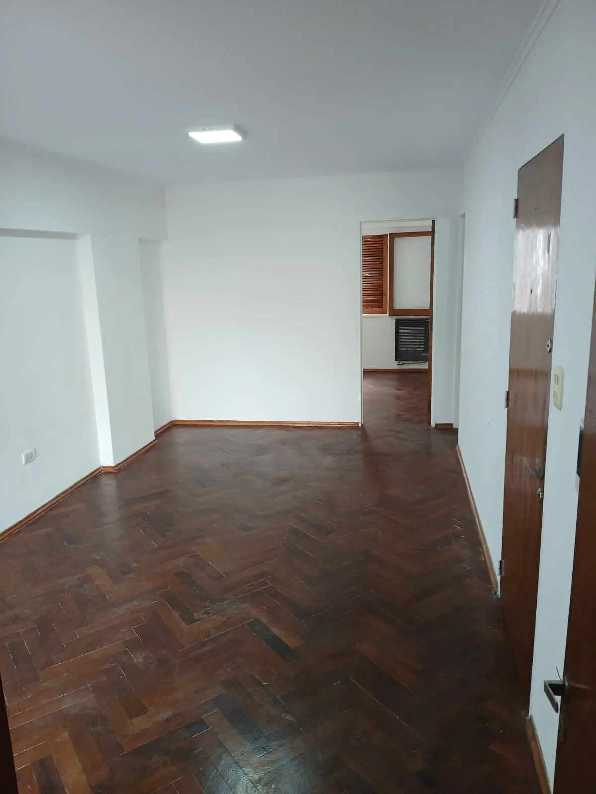 ALQUILER Bº NUEVA CÓRDOBA PASAJE CARLUCCI 71 3A 1 DOR + COCINA SEPARADA + BALCÓN A METROS DE AMBROSIO OLMOS