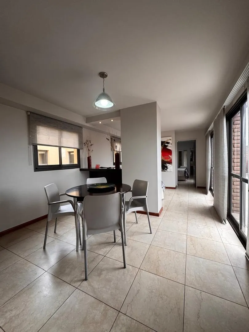 1 DORMITORIO AMOBLADO CON TERRAZA  / POSIBILIDAD DE COHERA