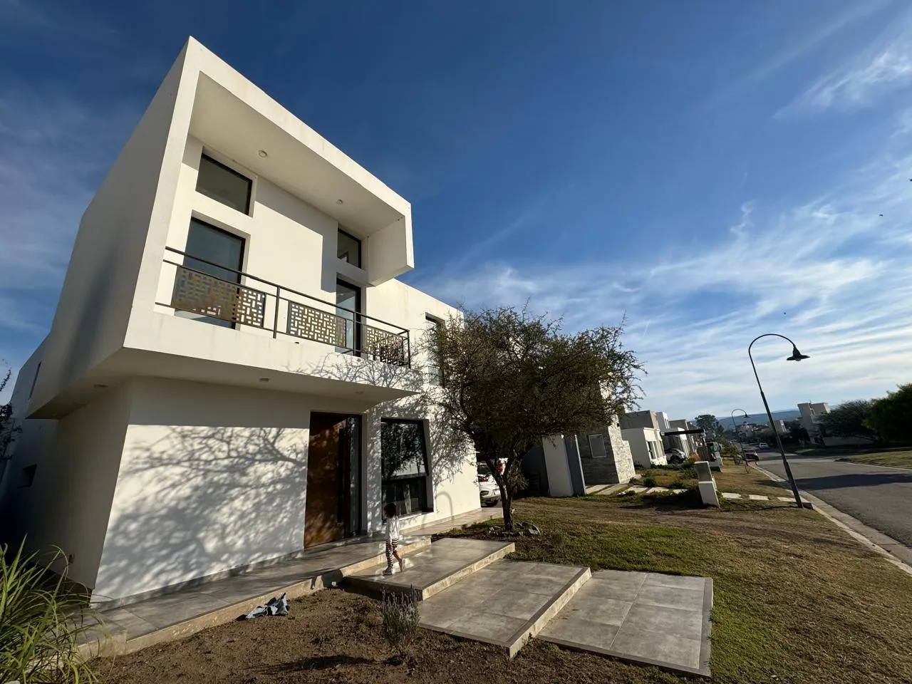 Gran Oportunidad Barrio Privado Las Cañitas - Venta Casa 3 Dorm. 3 Baños - 259 C