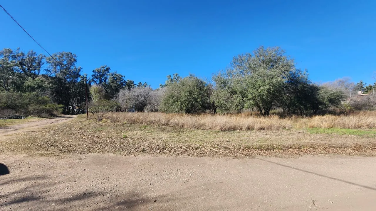 Lotes a la venta en Comuna De San Roque. (L441)
