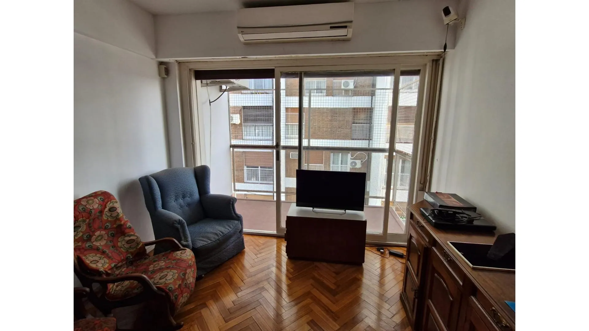 Excelente 3 Ambientes Luminoso amoblado o sin muebles