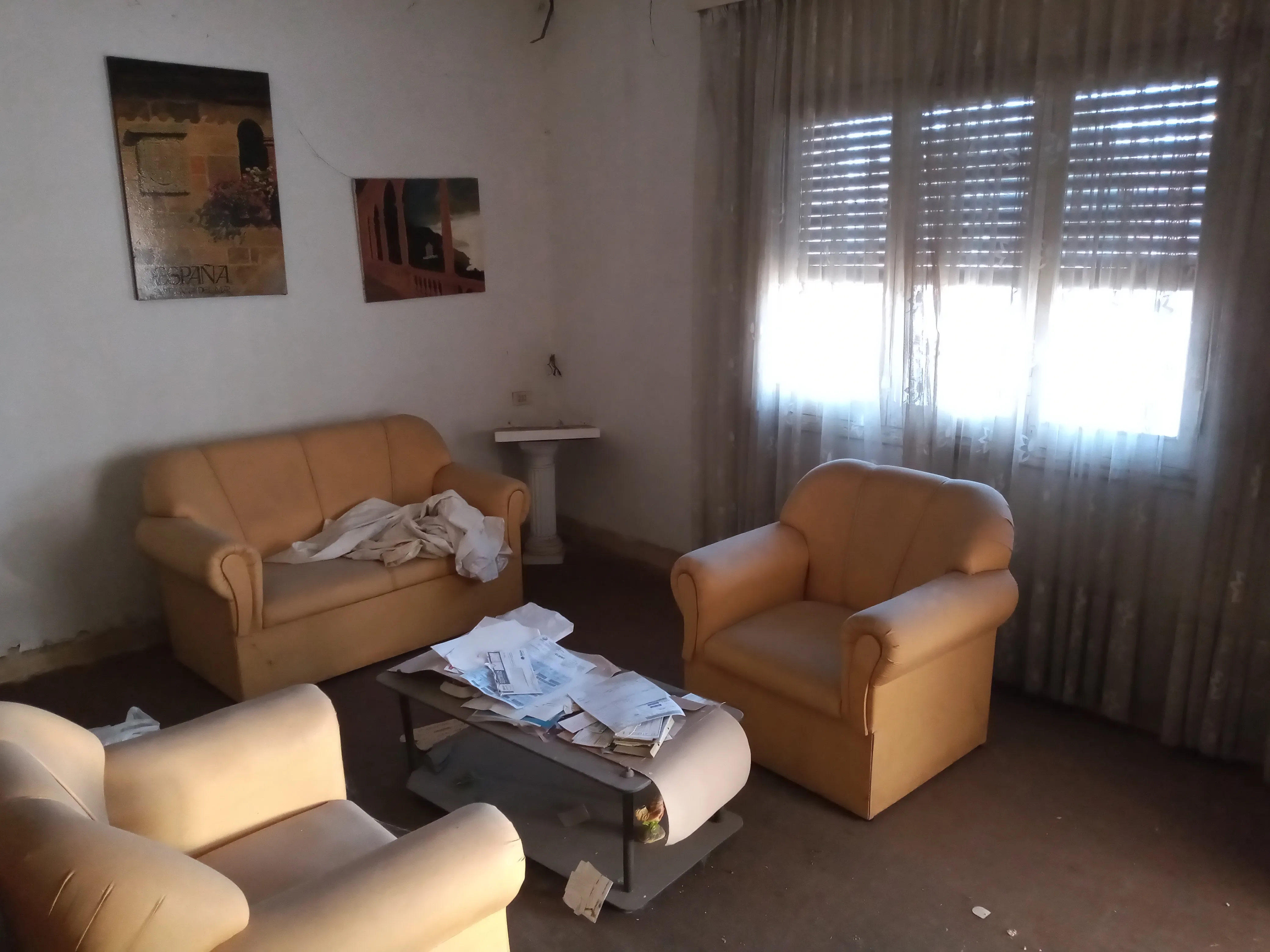 EXCELENTE UBICACIÓN ( Av. PUERTO de PALOS ) Casa en Venta en Residencial América