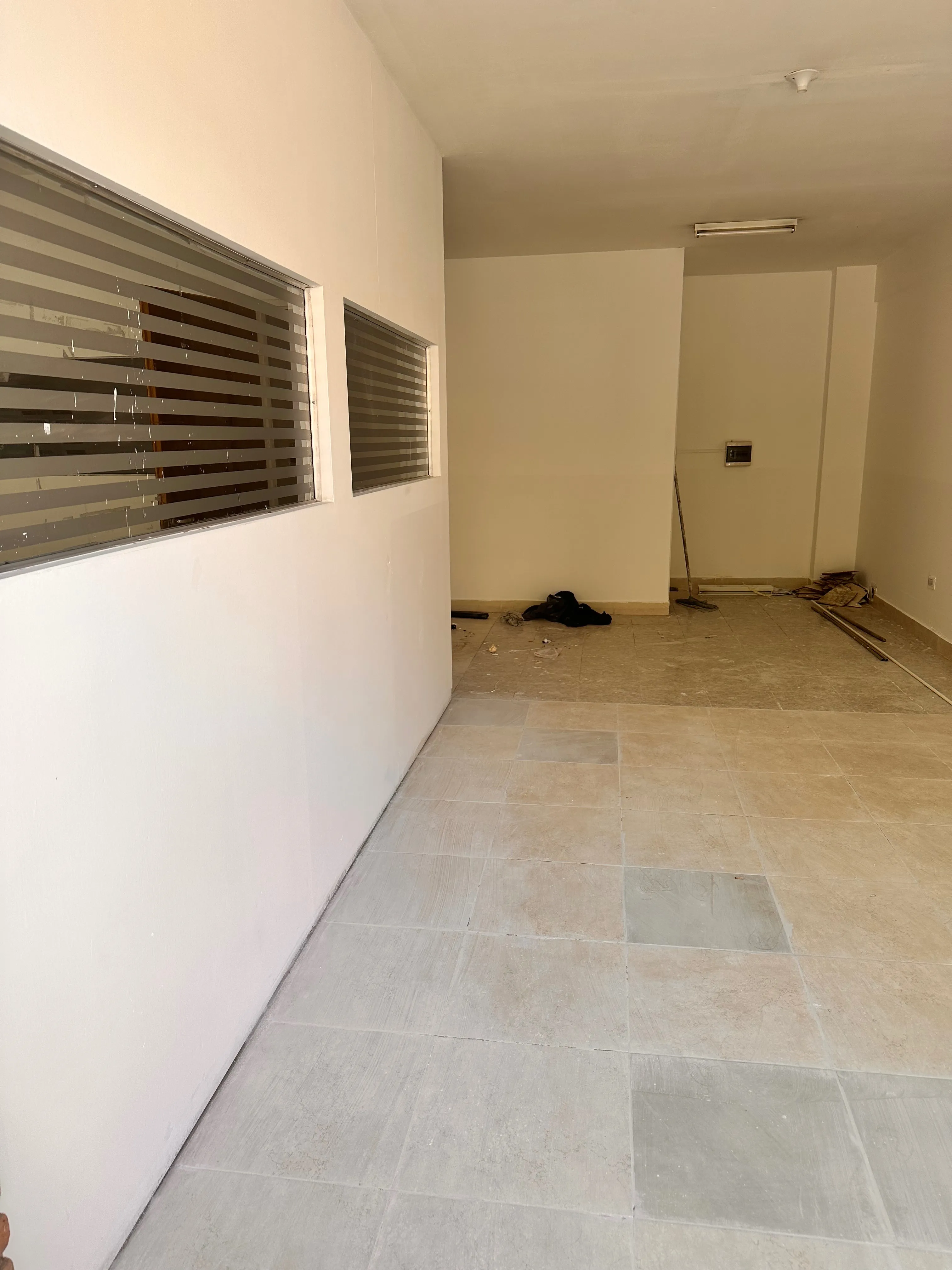 COFICO RIVADEO Y BEDOYA LOCAL FRENTE VIDRIADO $ 750.000