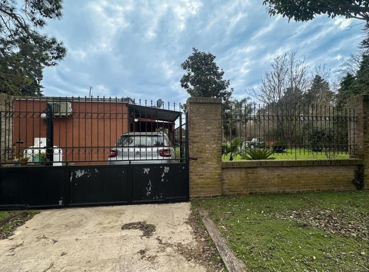 Casa · 190m² · 7 Ambientes · 1 Cochera