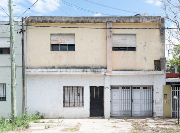 Casa · 218m² · 4 Ambientes · 1 Cochera