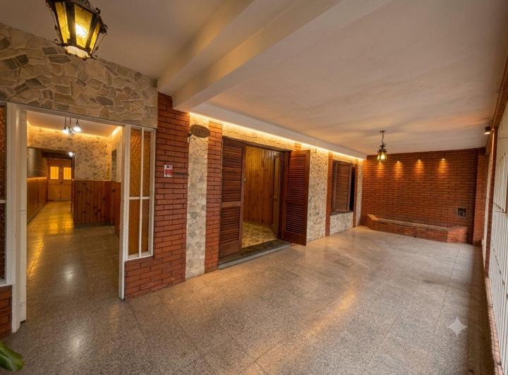 Casa · 192m² · 6 Ambientes