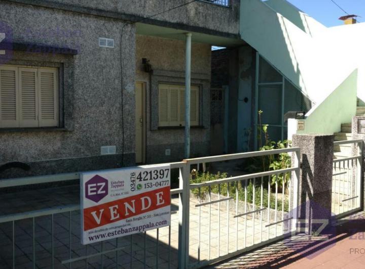 Casa · 120m² · 8 Ambientes · 1 Cochera