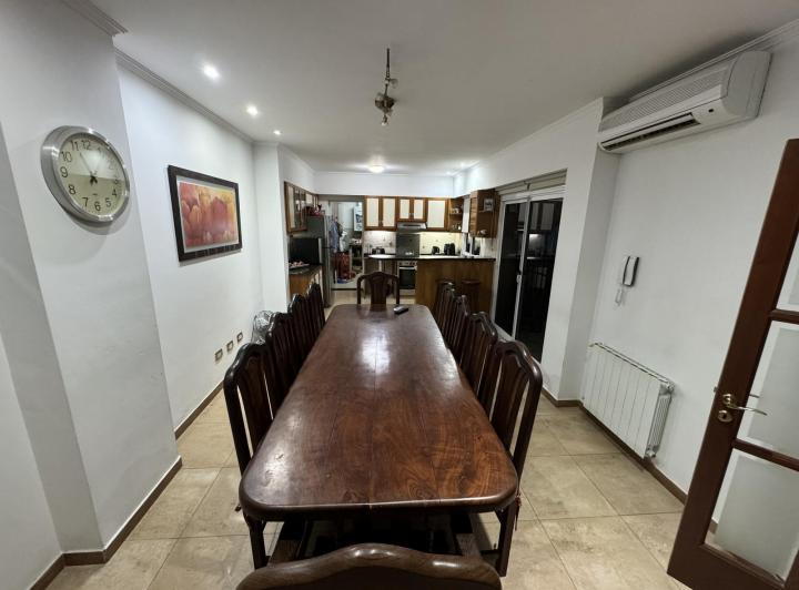 Casa · 170m² · 7 Ambientes · 1 Cochera