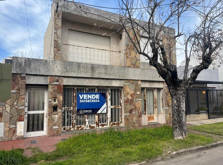 Casa · 190m² · 5 Ambientes · 1 Cochera