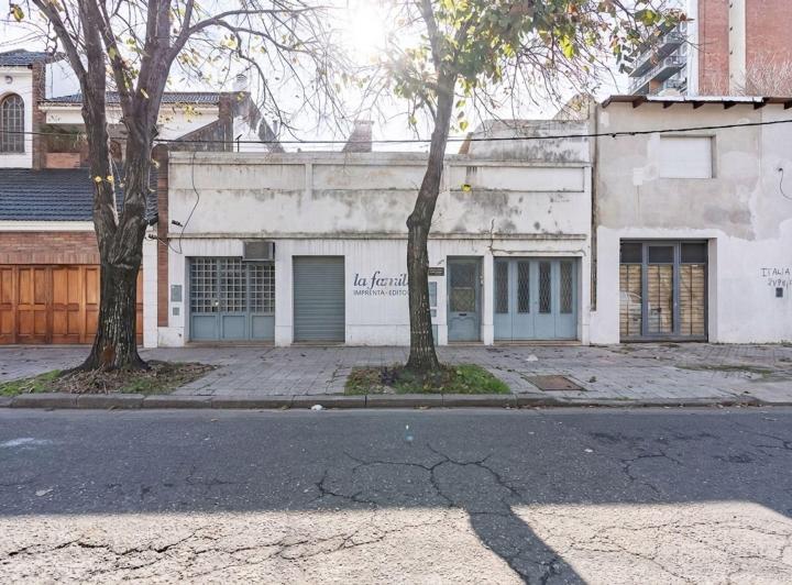 Casa · 170m² · 4 Ambientes · 1 Cochera
