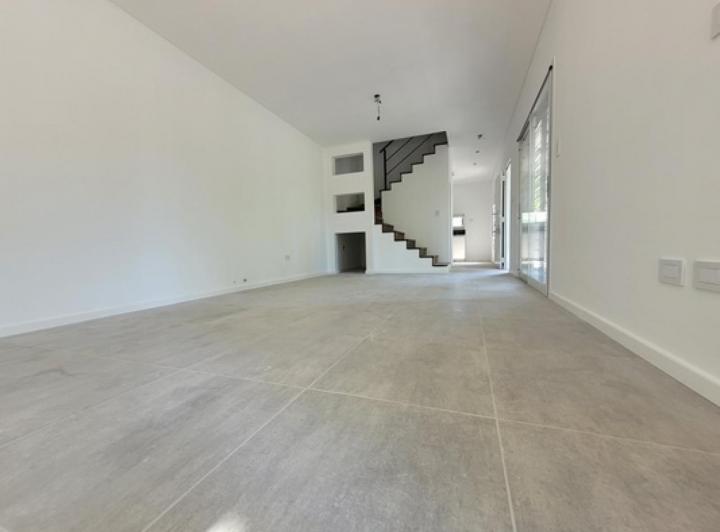 Casa · 109m² · 4 Ambientes · 1 Cochera
