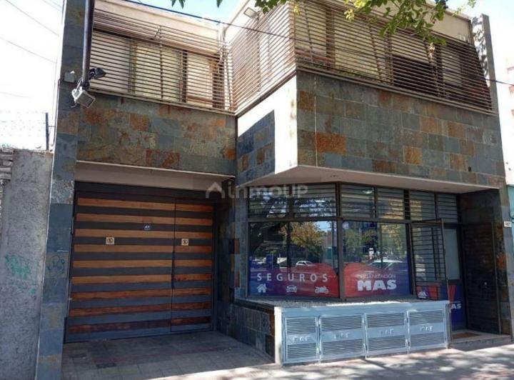 Departamento · 85m² · 6 Ambientes · 1 Cochera