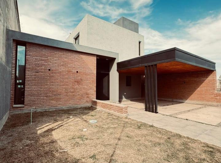 Casa · 189m² · 1 Ambiente