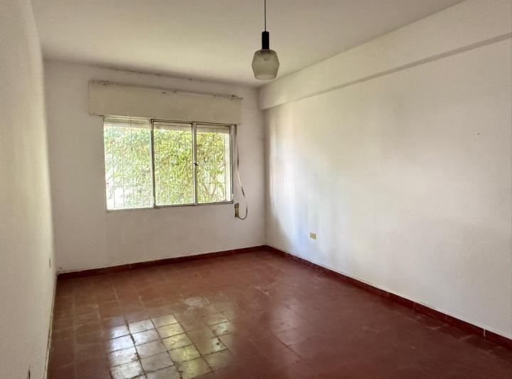 Casa · 255m² · 4 Ambientes · 3 Cocheras