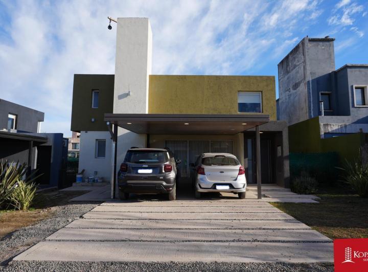 Casa · 157m² · 1 Ambiente