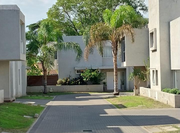 PH · 150m² · 6 Ambientes · 2 Cocheras