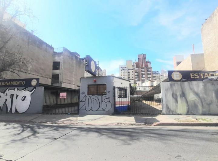 Terreno · 1012m²