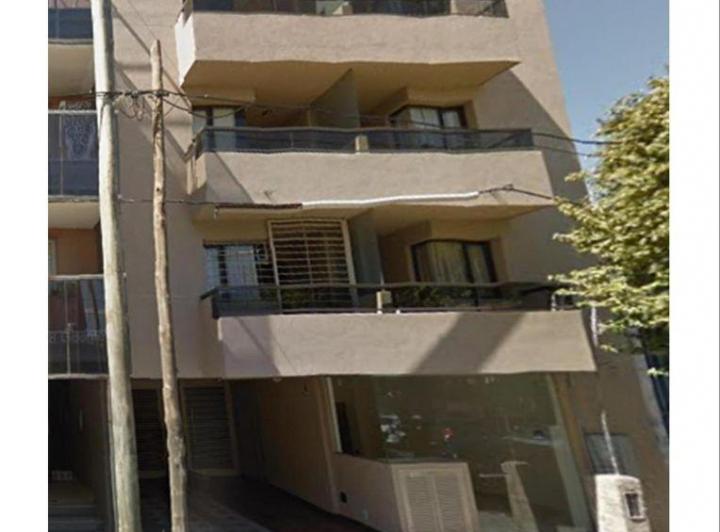 Departamento · 40m² · 2 Ambientes · 1 Cochera
