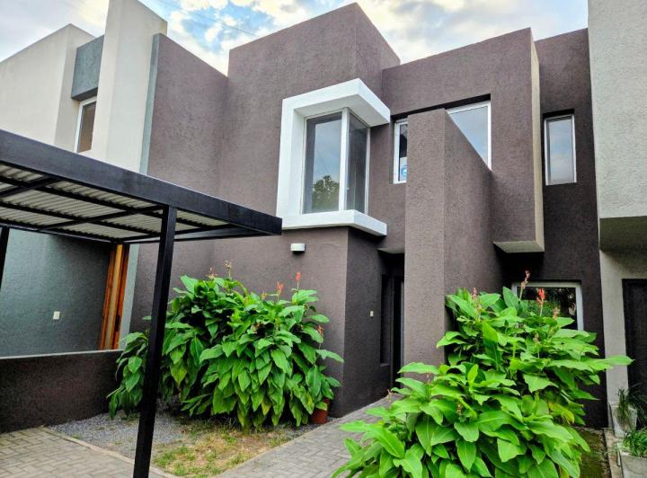 PH · 130m² · 4 Ambientes · 2 Cocheras
