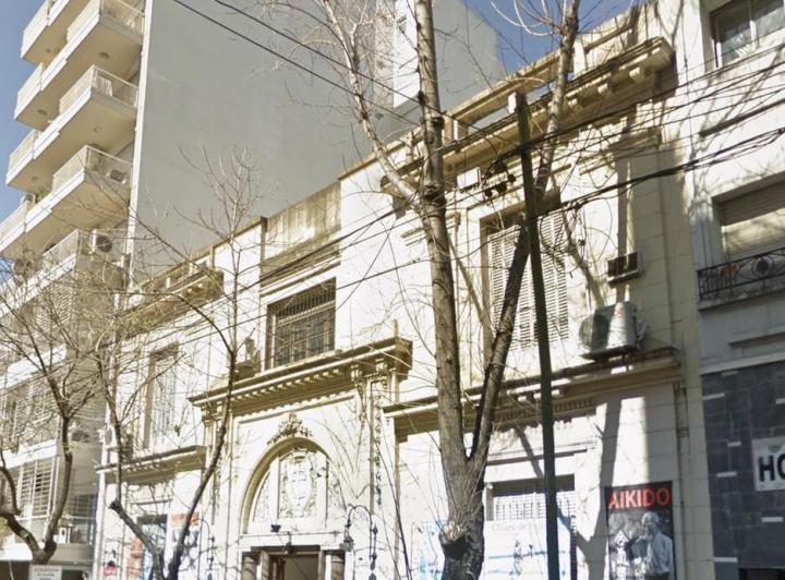 Terreno · 837m²
