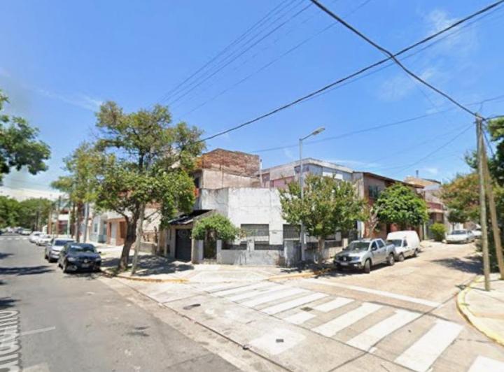 Terreno · 93m²