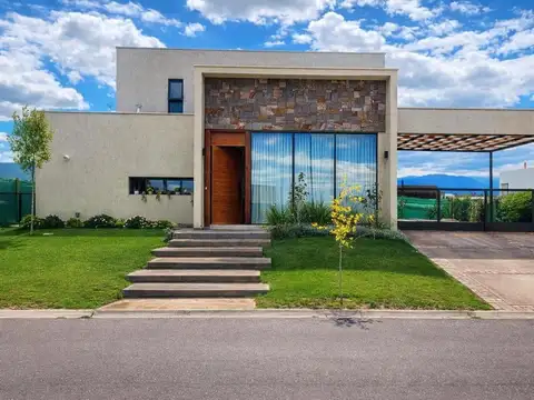 Casa en Alquiler en Carrodilla la Puntilla, Luján de Cuyo