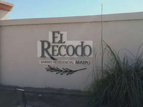 Terreno en Venta en Russel, Maipú