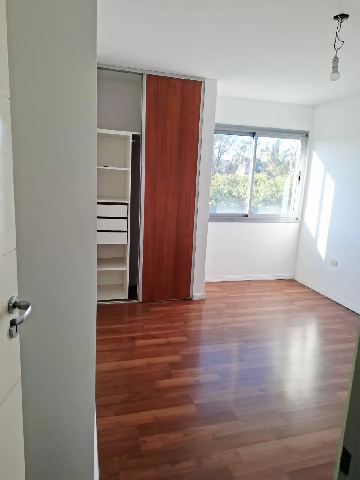 ALQUILO DEPARTAMENTO DE 1 DORMITORIO FRENTE A LA CIUDAD UNIVERSITARIA