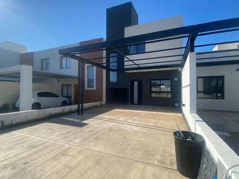 Casa en Venta en Docta, Countries y Barrios Cerrados en Córdoba Capital