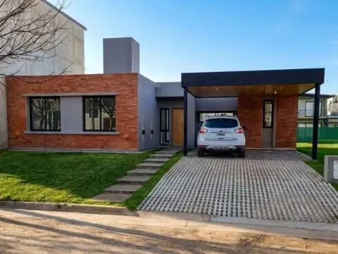Casa en Venta en Malagueño, Santa María