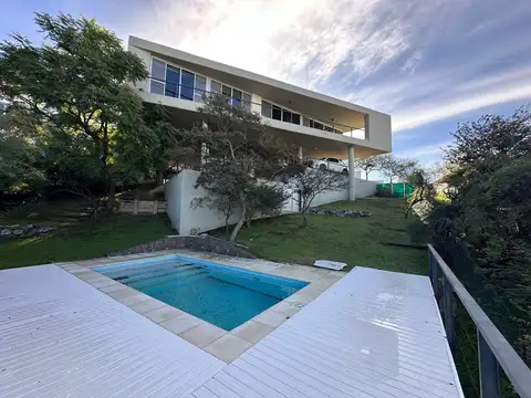 Casa en Venta en La Rufina, Countries y Barrios Cerrados en Córdoba Capital