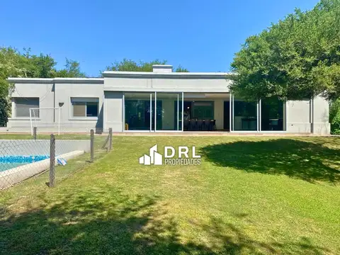 Casa en Venta en El Bosque, Countries y Barrios Cerrados en Córdoba Capital