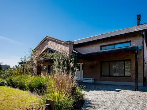 Casa en Alquiler en Puerto Roldan, Countries y Barrios Cerrados en Roldan