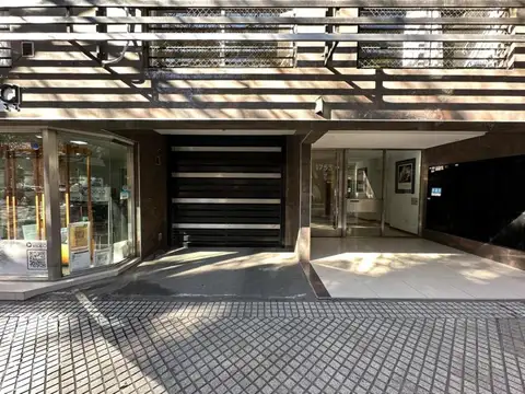 Cochera en Venta en Abasto, Rosario