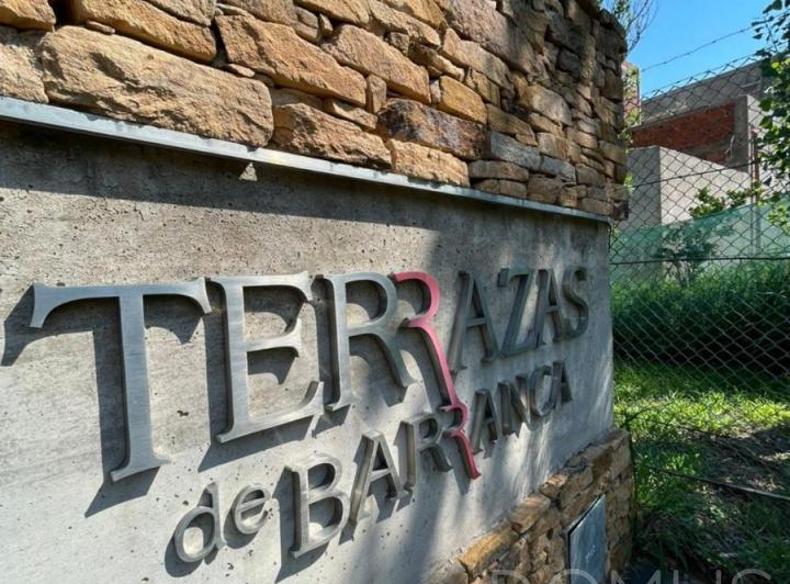 Departamento · 220m² · 6 Ambientes · 2 Cocheras