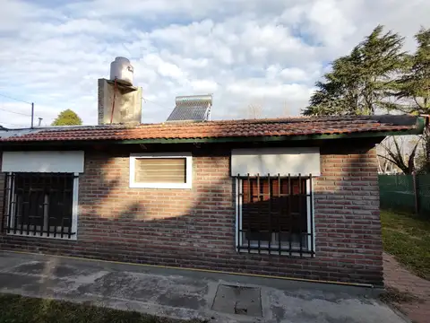 Casa en Venta en Pueblo Esther, Rosario