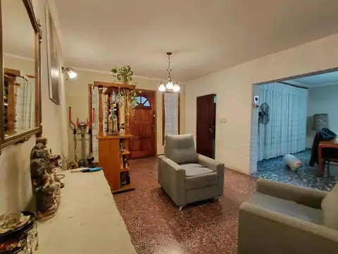 Casa en Venta en Luis Agote, Rosario