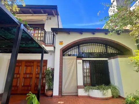 Casa en Venta en Cinco Esquinas, Rosario